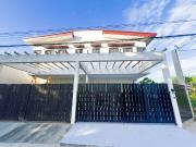 FOR SALE: Newly Renovated 3 Bedroom Duplex House and Lot... FOR SALE: Newly Renovated 3 Bedroom Duplex House and Lot...