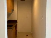 For Sale One Bedroom Madison Park West With Parking