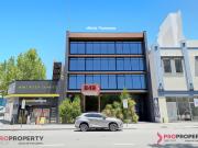 FOR SALE OR LEASE Premium Top Floor Office!