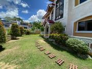 SUNNYHILLS Stunning House with City & Sea View