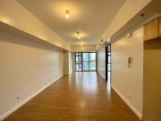 FOR SALE: PARK TRIANGLE BGC 1 Bedroom with balcony