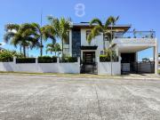 For Sale: Phuket Mansions Modern House South Forbes, Cavite