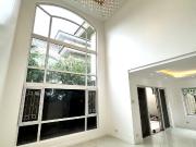 For Sale: Single Detached Townhouse in New Manila newly...