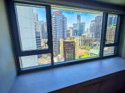 For Sale: Studio Furnished Condo in Shang Salcedo Place,...
