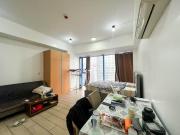 For Sale: Studio Unit Condo in Makati at Three Central...