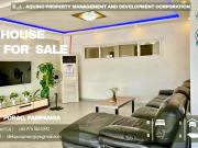 FOR SALE VILLA WITH 6 BEDROOMS LOCATED IN A SECURED...