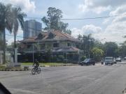 For Sale! Well Maintained House and Lot in Acropolis...