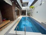 FOR SALE/LEASE Newly Refurbished Two Storey House...
