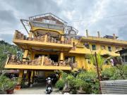 FORECLOSED House & Lot & 6 Door Apartment in Antonio St...