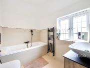 Forest Avenue, Chigwell IG7, 4 bed semi detached house...