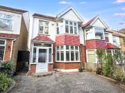 Forest Drive, Woodford Green IG8, 4 bed semi detached...
