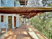 FOREST HILLS 4 SUITES