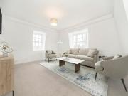 Fortis Green, Fortis Green, N10