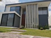 FOTOCELDAS, RENTA AMUEBLADA DE 4 RECAMARAS 2 CON...