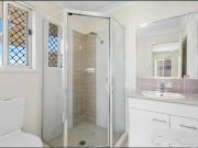 Four Bed Family Home ~ Backs onto Parkland!