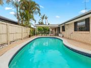 Four bedroom family home with a pool