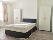 Four Bedroom House To Let Hendon 10 Mins Walk to...