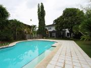 Four Bedroom House with Pool For Rent