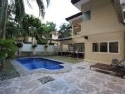 Four Bedrooms House with Pool in Maria Luisa Estate Park