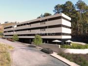 Fração B2B T4 com varanda generosa