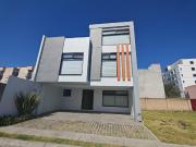 FRACC LA MEZZA A 5 MIN DE UDLA