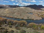 Fracción con acceso a la costa río Limay