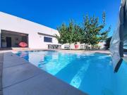 Maison récente, 4 chambres et piscine