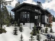 Chalet à Courchevel 1850, 8 chambres, piscine, 16 personnes