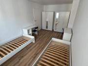 Frauen WG direkt an der LMU geteiltes Zimmer