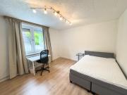 Frauen WG Zimmer mit Ausblick ins Grüne – WG mit...