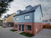 Free Rent On Month 2 Whitehouse. 3 bed townhouse to rent...