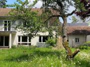 Free standing house with a huge yard