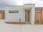 Free standing, low maintenance, no body corporate in...