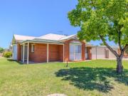 Free Standing Townhouse No Body Corporate