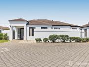 Free Standing Villa with Unbeatable Convenience