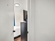 FREE WEEK OFFER WITH YOUR STAY Fully Remodeled Cleaning...