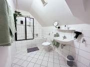 Free WiFi & Coffee / Lovely 3 Rooms Flat