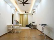 Free WIFI Renovated Fully Furnished Lakefront Homes...