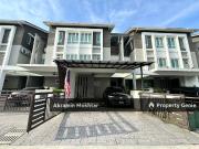 Freehold & 24H Security | 3 Storey Terrace House TIARA...