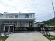 FREEHOLD & 24H SECURITY | TWO AND HALF STOREY TERRACE...