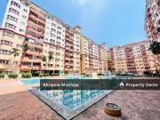 Freehold, Corner Unit, Renovated & 1 Parking | Apartment...
