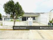 FREEHOLD & FACING OPEN | SINGLE STOREY TERRACE CORNER...