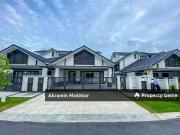 Freehold, Gated & Guarded | Double Storey Semi D House...