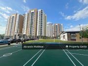 Freehold, Low Level, Renovated & 1 Parking | Apartment...