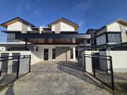 FREEHOLD RENOVATED 2376ft Semi D House Serene Heights Bangi