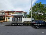 FREEHOLD, RENOVATED & CORNER LOT | 2 STOREY TERRACE...