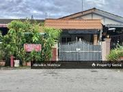 Freehold, Renovated & Extended | 1 Storey Terrace Taman...