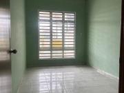 FREEHOLDTmn Hjh Yon Jasin Teres Setingkat Untuk Dijual