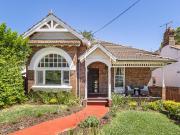 Freestanding character home with potential on Elkington Park