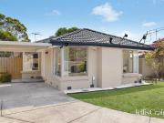 Freestanding, Single level Brilliance In Covet Pocket